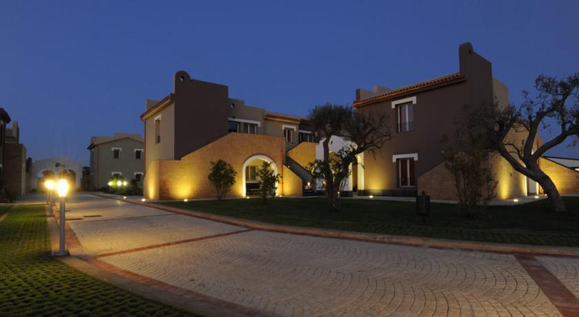 Le Residenze Archimede Aparthotel Syracuse Bagian luar foto