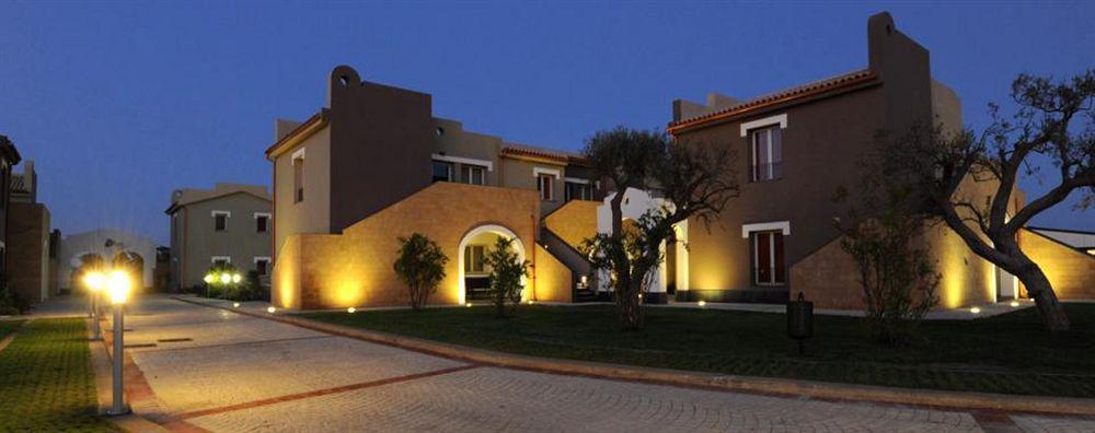 Le Residenze Archimede Aparthotel Syracuse Bagian luar foto